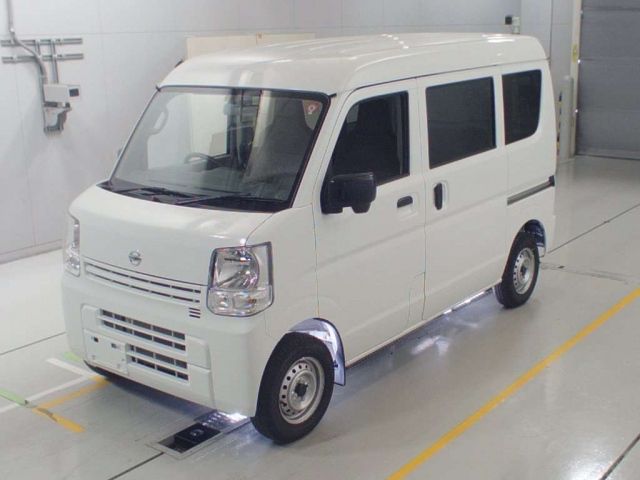 3057 Nissan Clipper van DR17V 2023 г. (CAA Chubu)